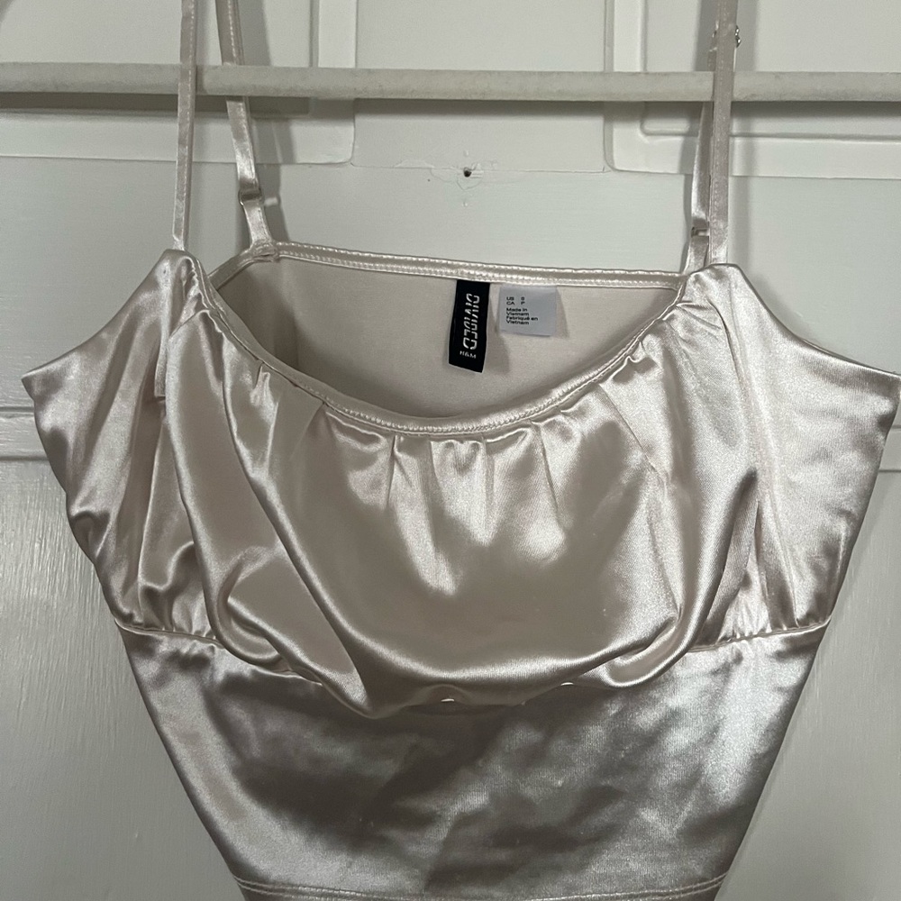H&M Divided Satin Cream Crop Top